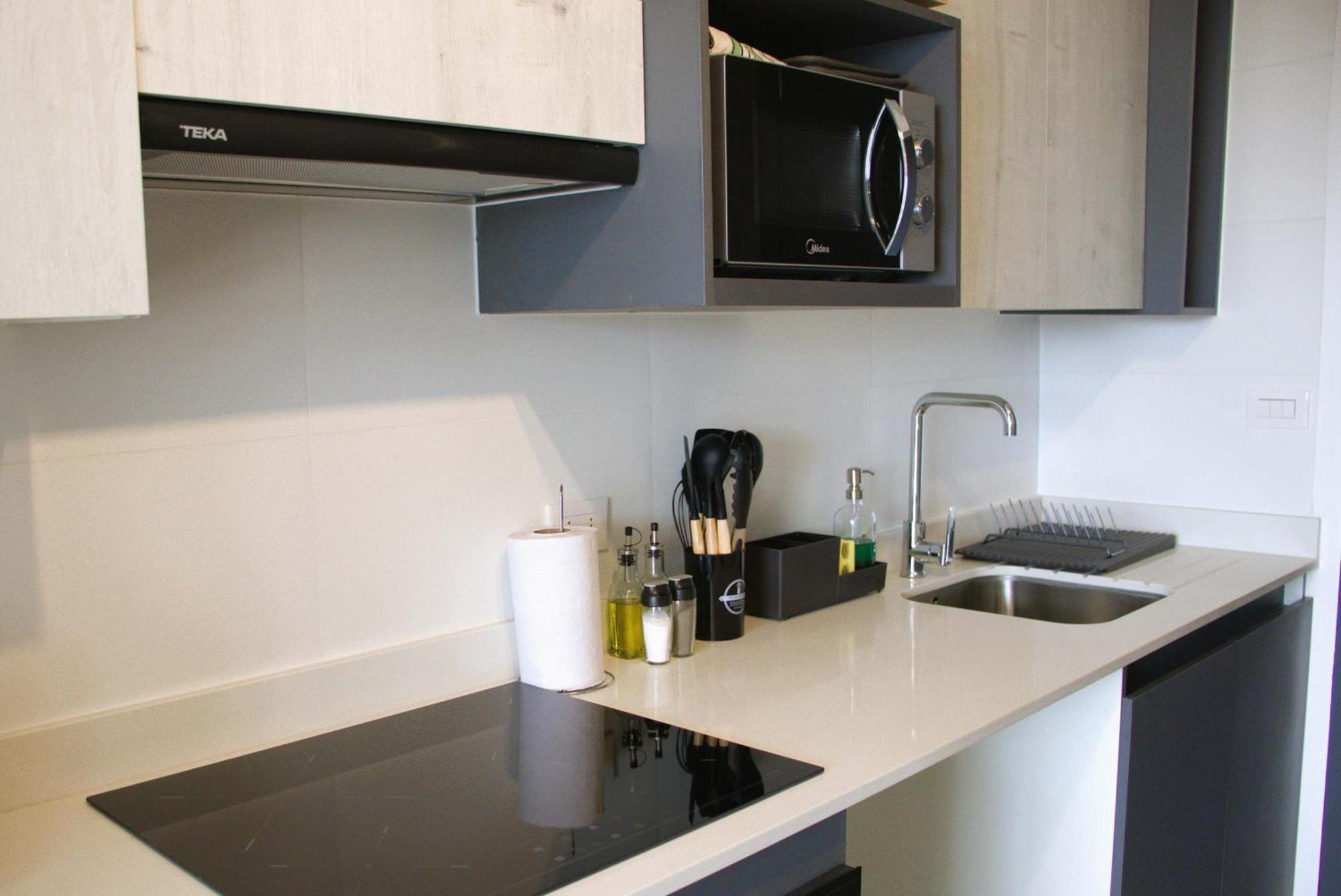 Hom I Estudio Nuevo En Con Piscina 2pax 708 *